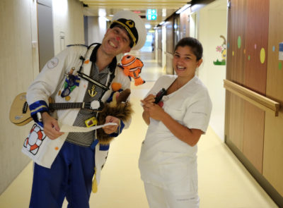 Dr Ahoi avec infirmière Gabriela au Triemli en 2019